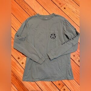 Men’s Vineyard Vines Soccer Long Sleeve Shirt in Blue size medium